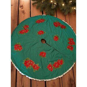 Vintage Reversable Green Quilted / Poinsettia Handmade Christmas Tree Skirt 59"